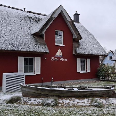Modernes Reetdach-Ostseeferienhaus Bella Mare, Insel Usedom Mit Sauna, Kamin & Sonnenterrasse Zirchow エクステリア 写真